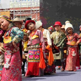 藏族傳統服飾